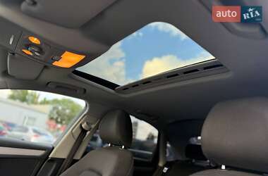 Седан Audi A4 2012 в 