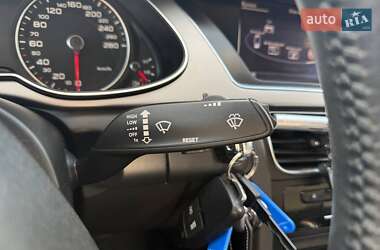 Седан Audi A4 2012 в 