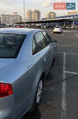 Седан Audi A4 2005 в 