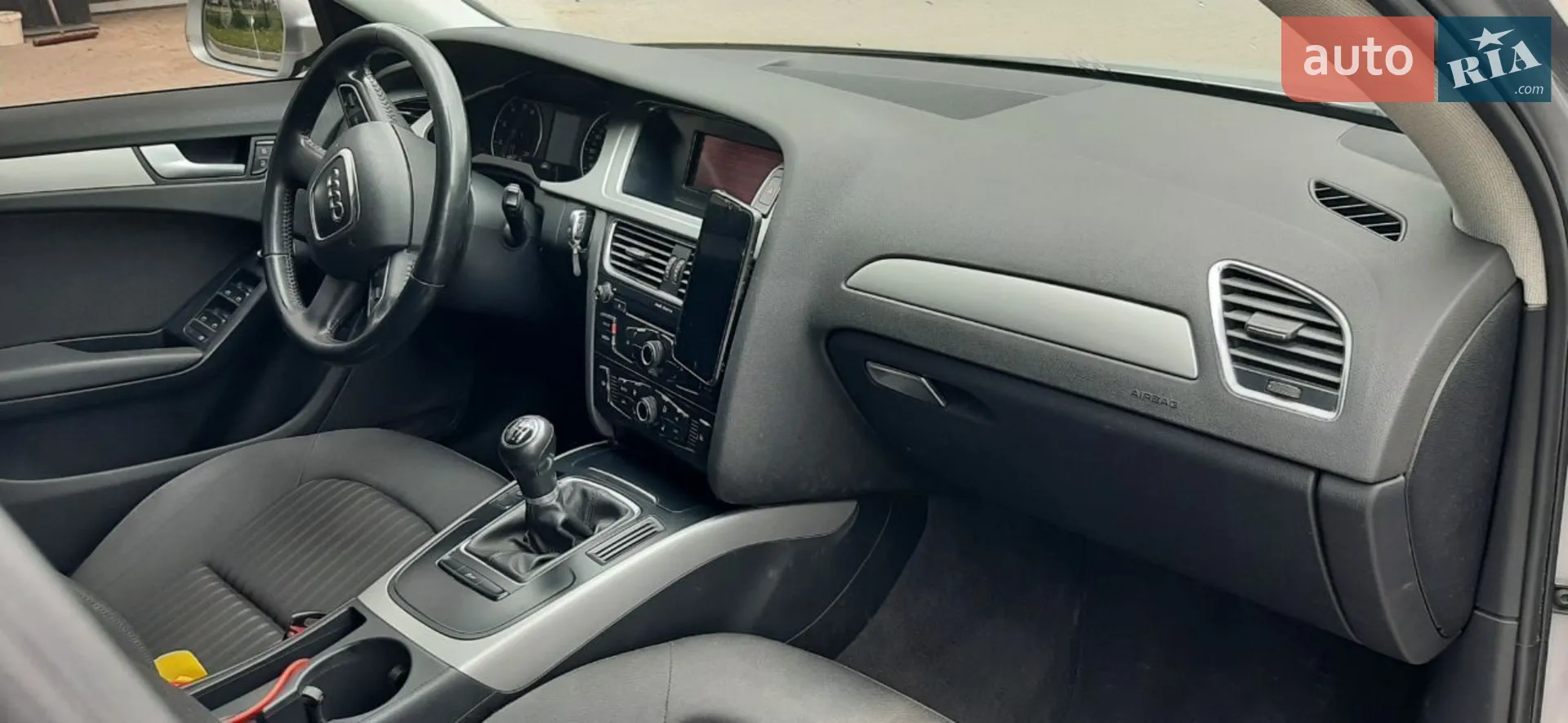 2010 Audi A4 - мініатюра 6