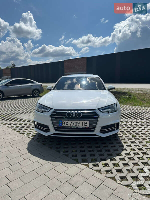Седан Audi A4 2016 в Хмельницком
