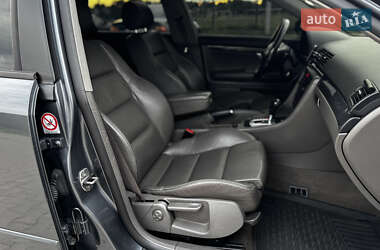 Универсал Audi A4 2004 в 