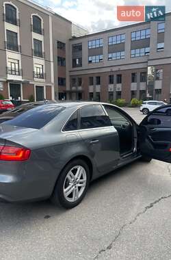 Седан Audi A4 2014 в 