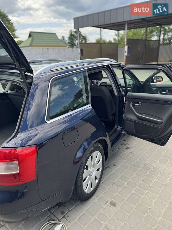 Универсал Audi A4 2004 в Томашгороде