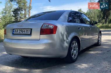 Седан Audi A4 2004 в 