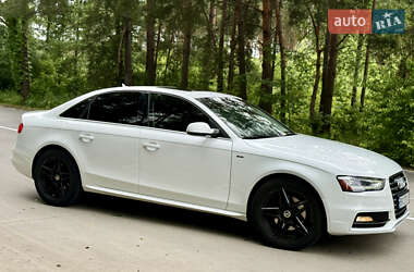 Седан Audi A4 2013 в 