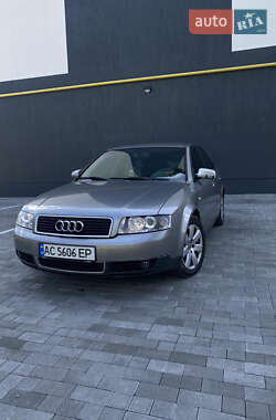 Седан Audi A4 2002 в 
