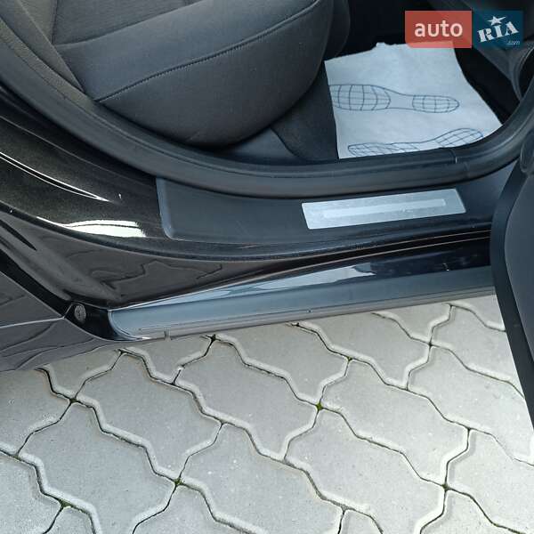 Седан Audi A4 2006 в Бориславе