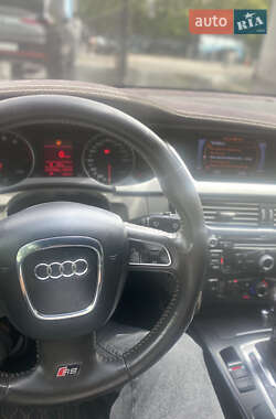 Седан Audi A4 2009 в 