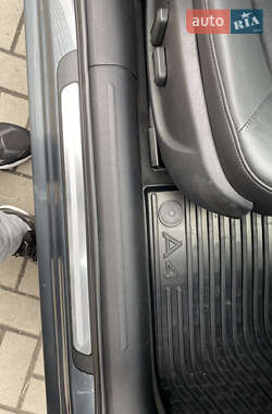 Седан Audi A4 2012 в 