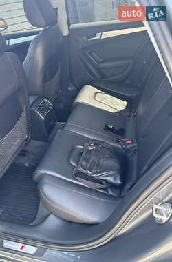 Седан Audi A4 2014 в 