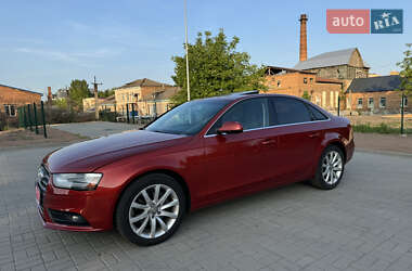 Седан Audi A4 2013 в Житомире