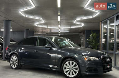Седан Audi A4 2017 в 