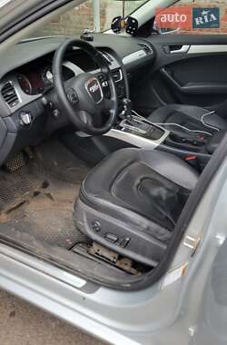 Седан Audi A4 2012 в 
