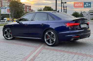 Седан Audi A4 2023 в 