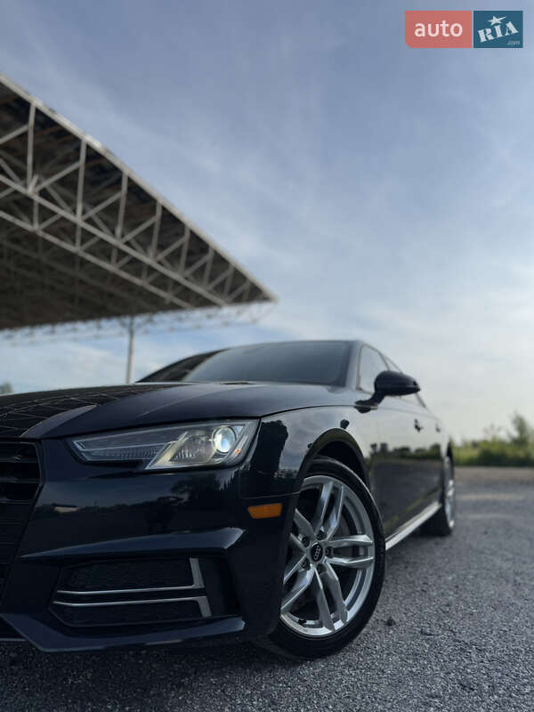 Седан Audi A4 2016 в Самборе