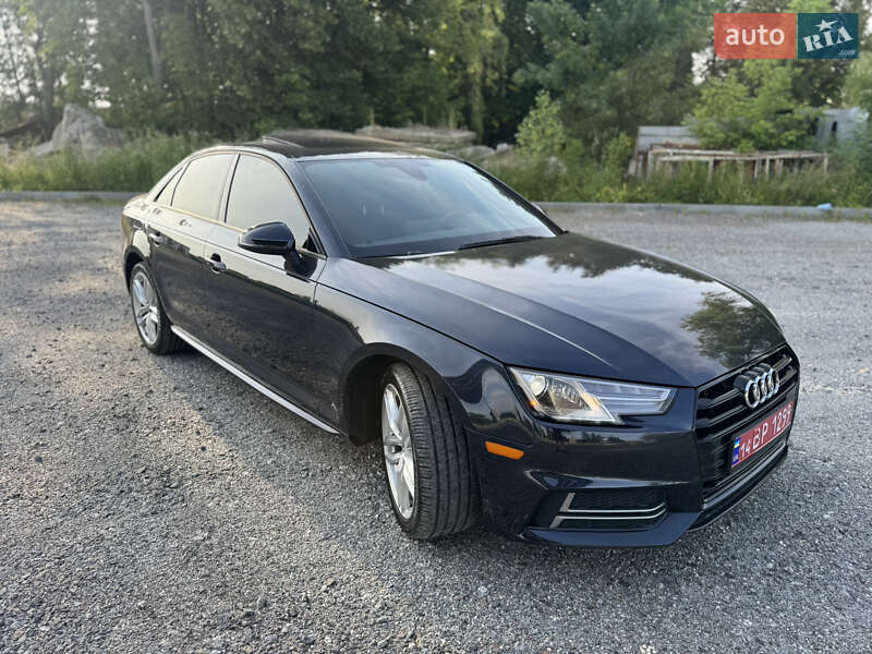 Седан Audi A4 2016 в Самборе