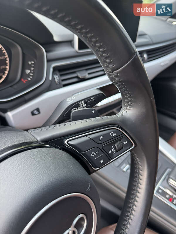 Седан Audi A4 2016 в Самборе