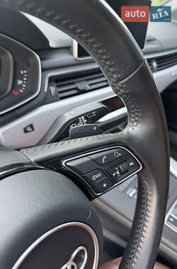 Седан Audi A4 2016 в 
