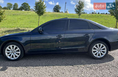 Седан Audi A4 2011 в 