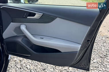 Седан Audi A4 2017 в 