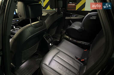 Седан Audi A4 2016 в 