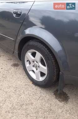Универсал Audi A4 2003 в 