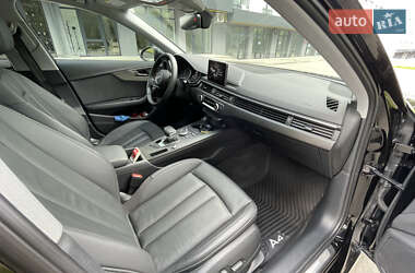 Седан Audi A4 2019 в 