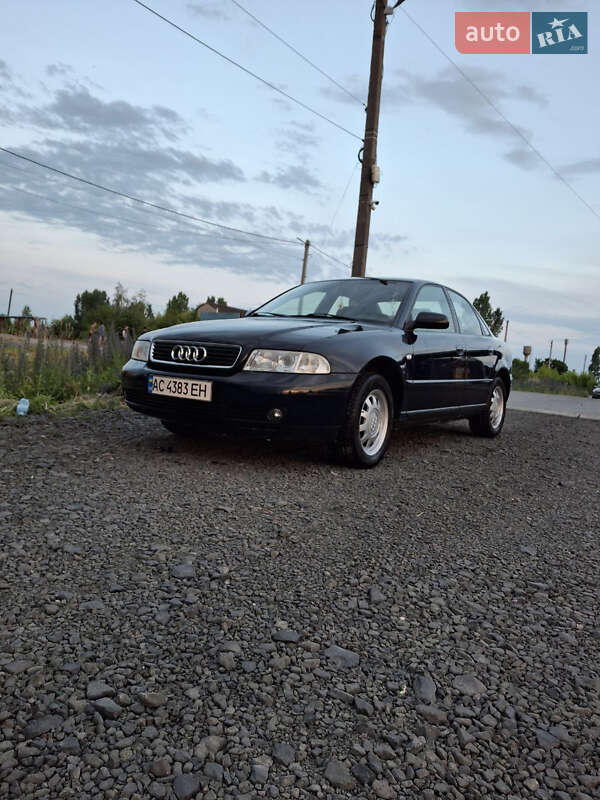 Седан Audi A4 1999 в Ковеле