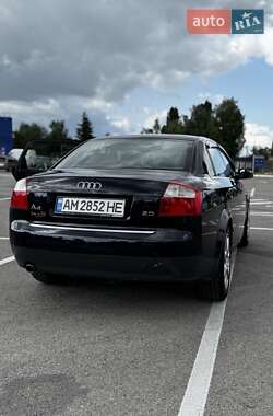 Седан Audi A4 2002 в 