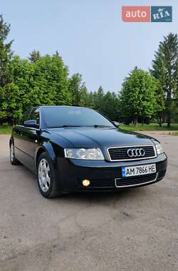 Седан Audi A4 2003 в Києві