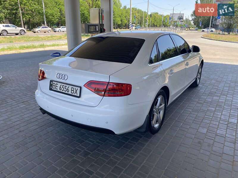 Седан Audi A4 2008 в Николаеве