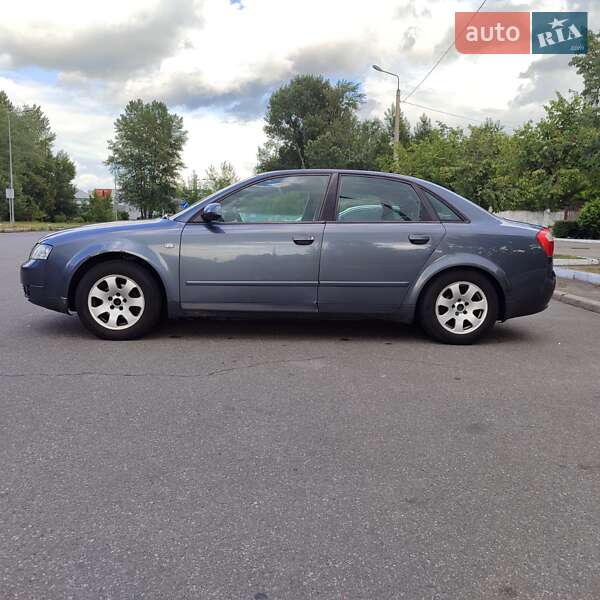 Седан Audi A4 2001 в Киеве