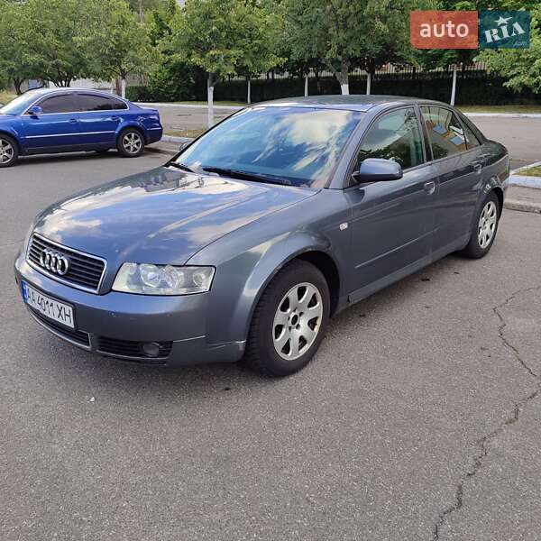 Седан Audi A4 2001 в Киеве