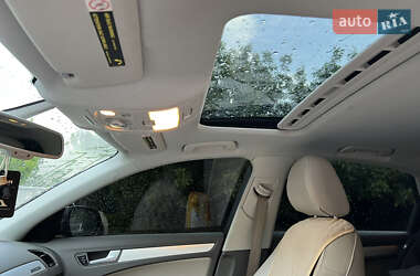 Седан Audi A4 2011 в 
