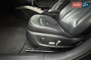 Седан Audi A4 2015 в 