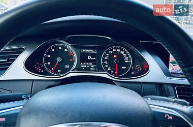 Седан Audi A4 2012 в 