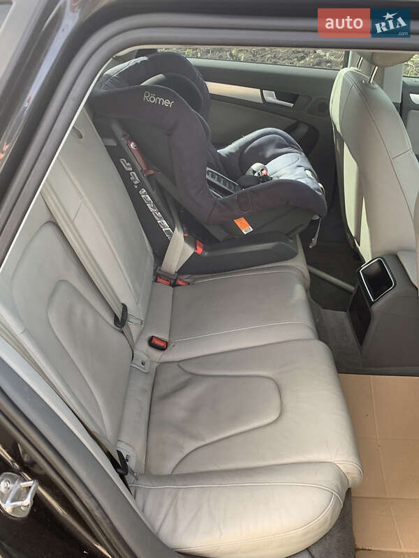 Универсал Audi A4 2010 в Сумах