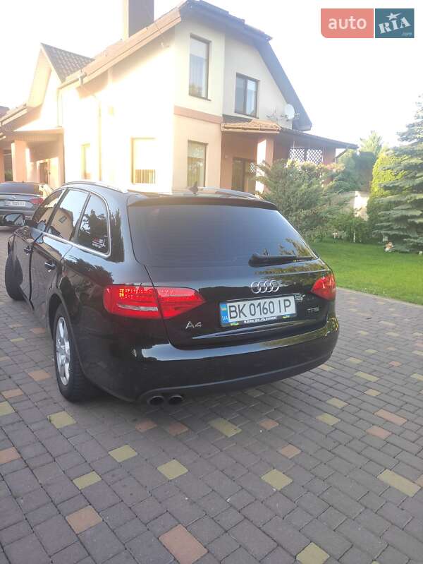 Универсал Audi A4 2010 в Ровно