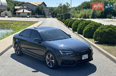 Седан Audi A4 2016 в Днепре