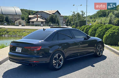 Седан Audi A4 2016 в 