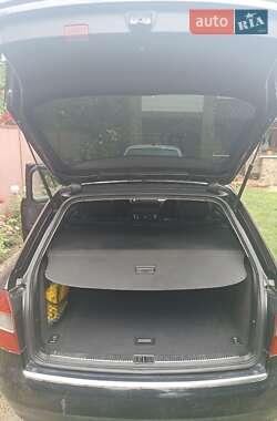 Универсал Audi A4 2002 в 