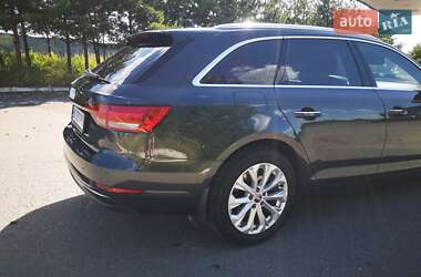 Универсал Audi A4 2017 в 