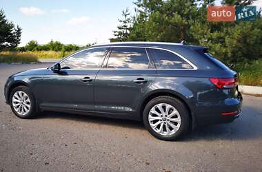 Универсал Audi A4 2017 в 