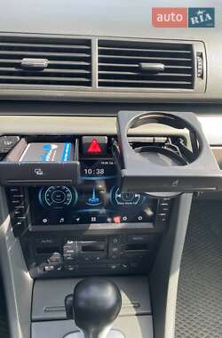 Универсал Audi A4 2003 в 
