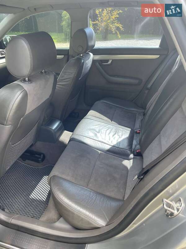 Универсал Audi A4 2003 в Надворной