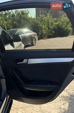 Седан Audi A4 2009 в 