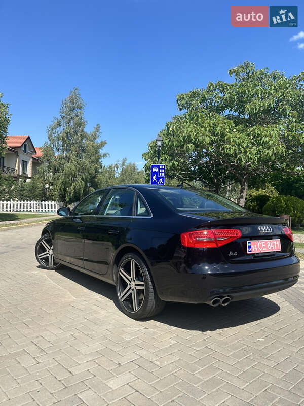 Седан Audi A4 2013 в Одессе