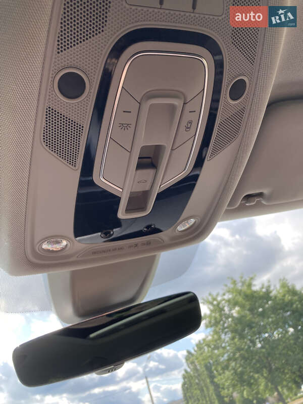 Седан Audi A4 2017 в Харькове