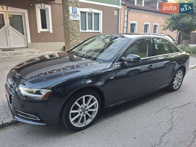 Седан Audi A4 2015 в Каменец-Подольском